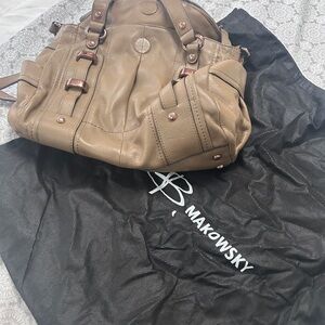 B Makowski bag medium taupe good condition